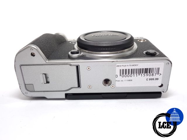 FujiFilm X-T5 Body