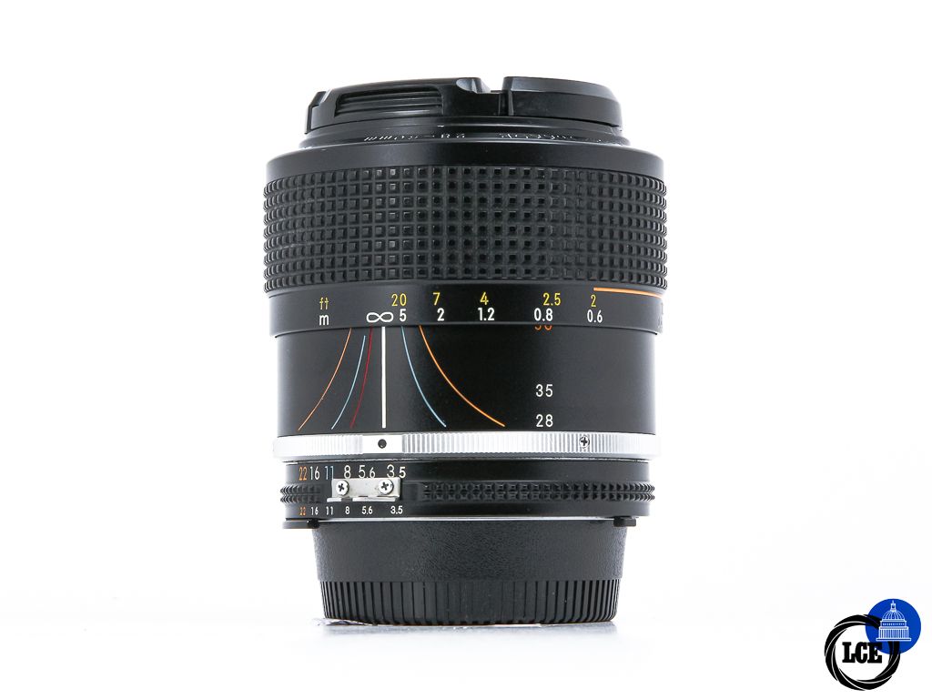 Nikon AI-S 28-50mm f3.5