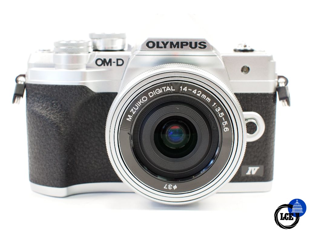 Olympus E-M10 IV with 14-42mm PZ