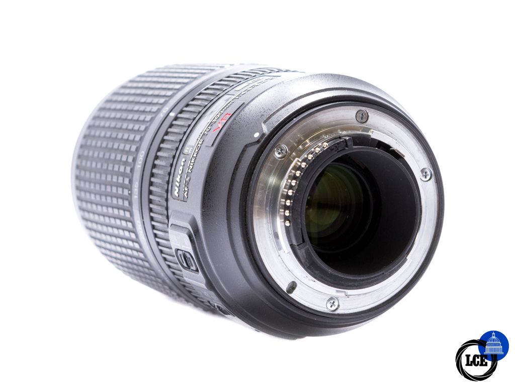 Nikon AF-S 70-300mm f4.5-5.6 G ED VR