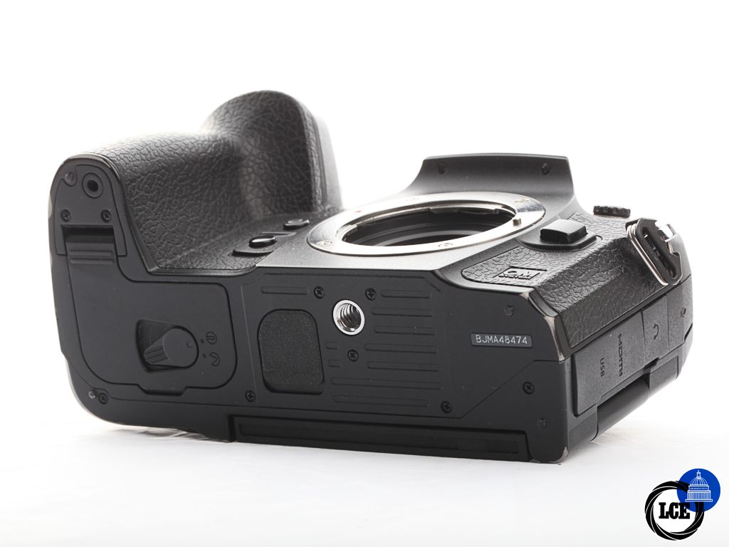 Olympus OM-1 Body | 10114121