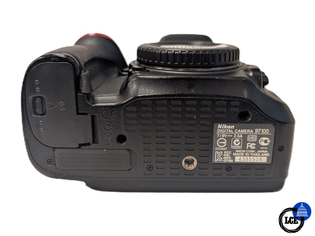 Nikon D7100 Body - 44.5k Shutter Count 