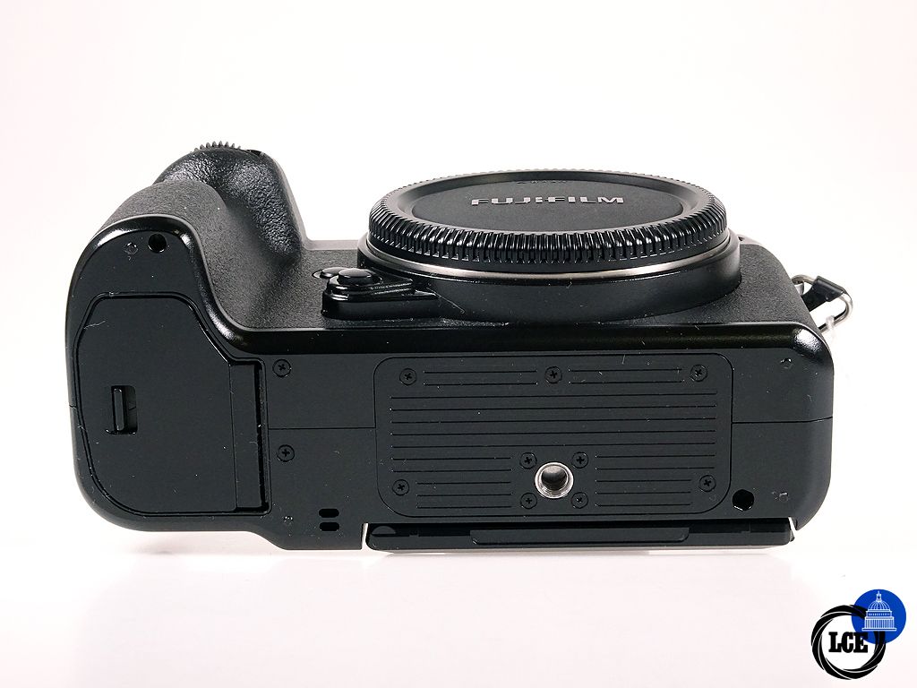 FujiFilm GFX100S Body