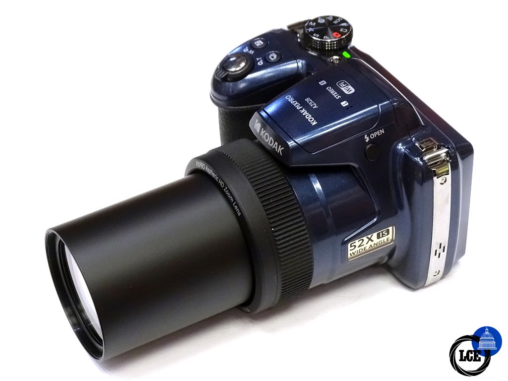 Kodak PixPro AZ528