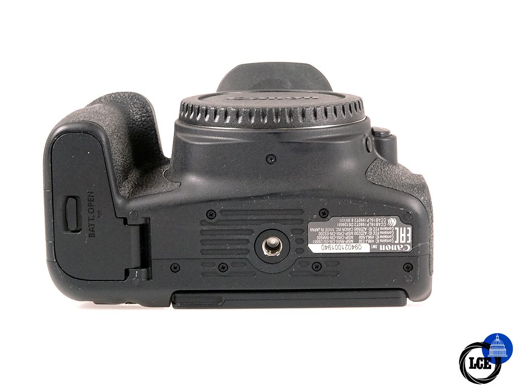 Canon EOS 77D Body