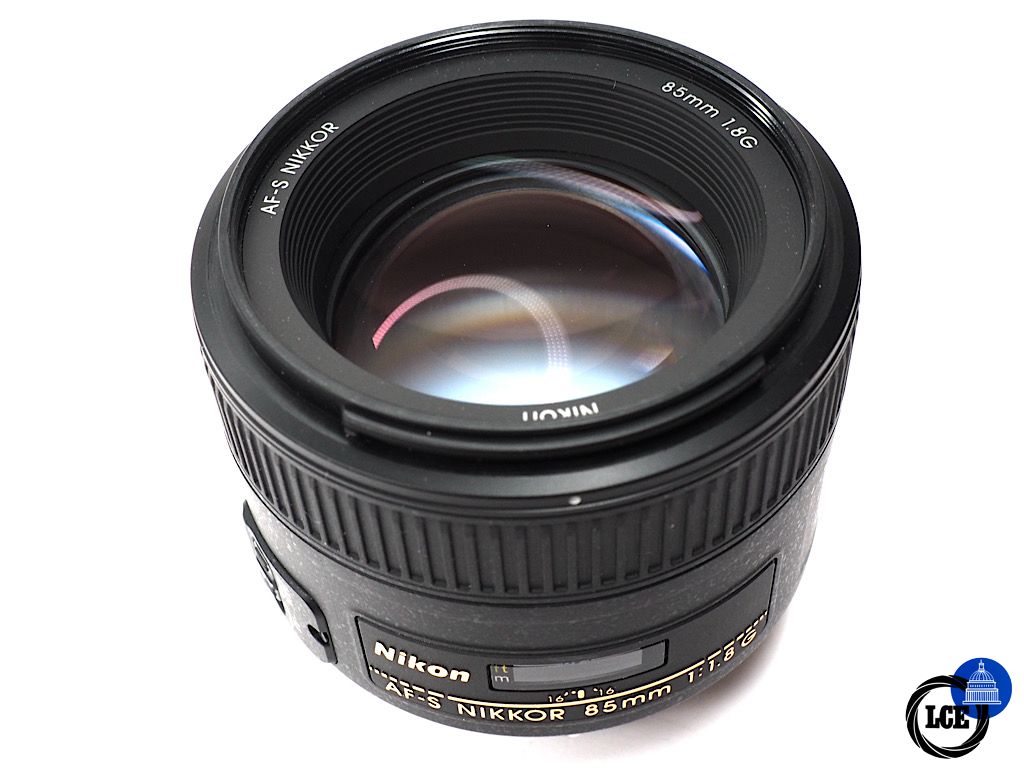 Nikon AF-S 85mm f1.8 G