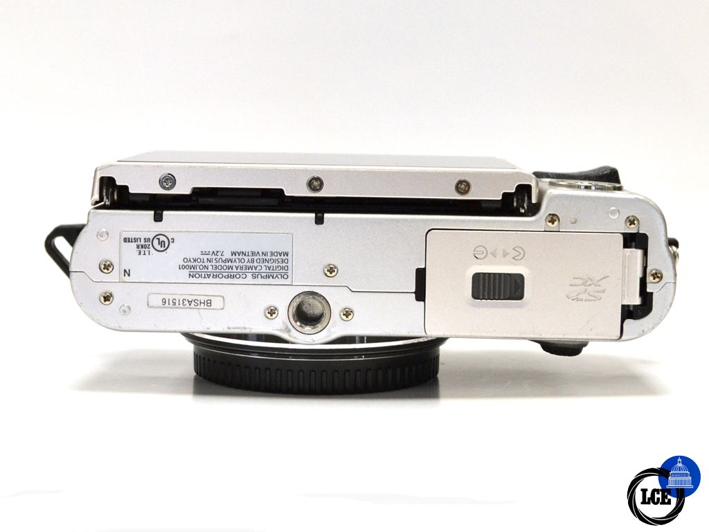 Olympus Pen E-PL8 Silver
