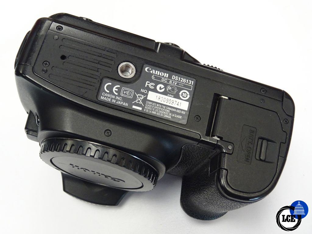 Canon EOS 30D 