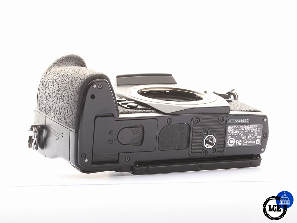 Olympus OM-D E-M1 Body [4*] | 10114330