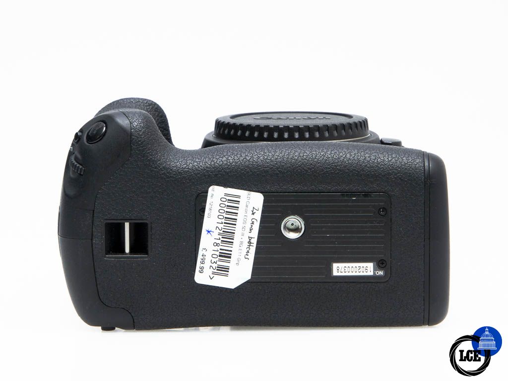 Canon EOS 5D III + BG-E11 Grip