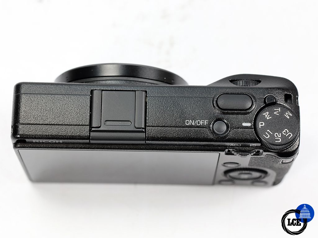 Ricoh GR IIIx *Boxed* *<500 shots* | 1277111