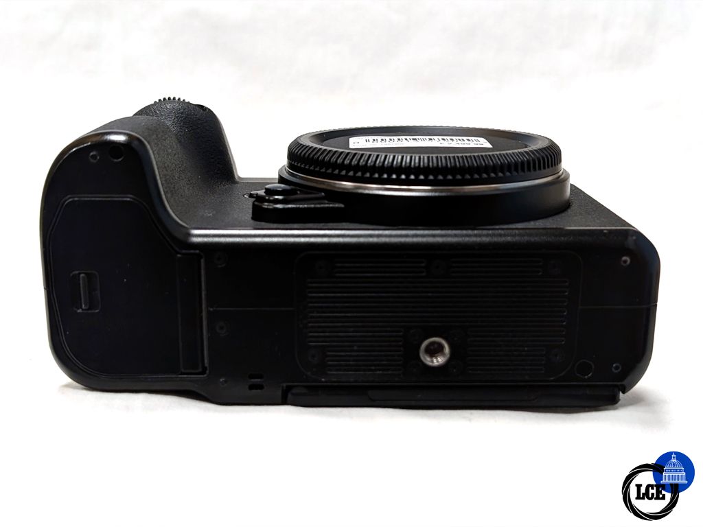FujiFilm GFX100S Body - Low 2600/sc