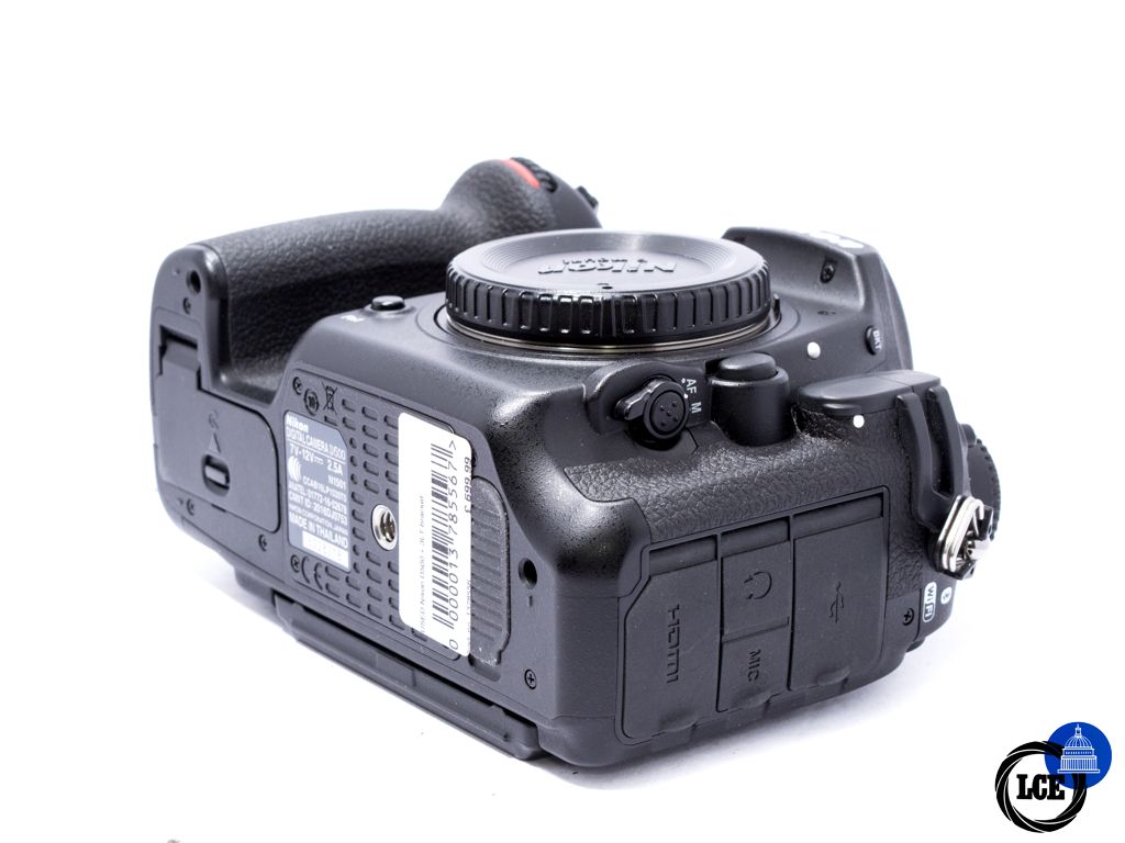 Nikon D500 Body + 3LT L Bracket *Boxed*