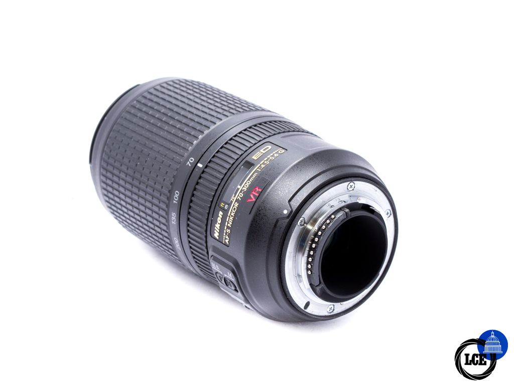 Nikon AF-S 70-300mm f4.5-5.6G ED VR