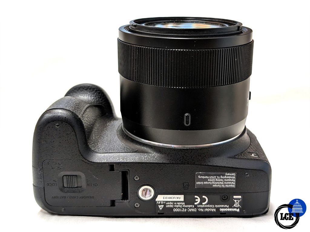 Panasonic Lumix FZ1000 Bridge Camera