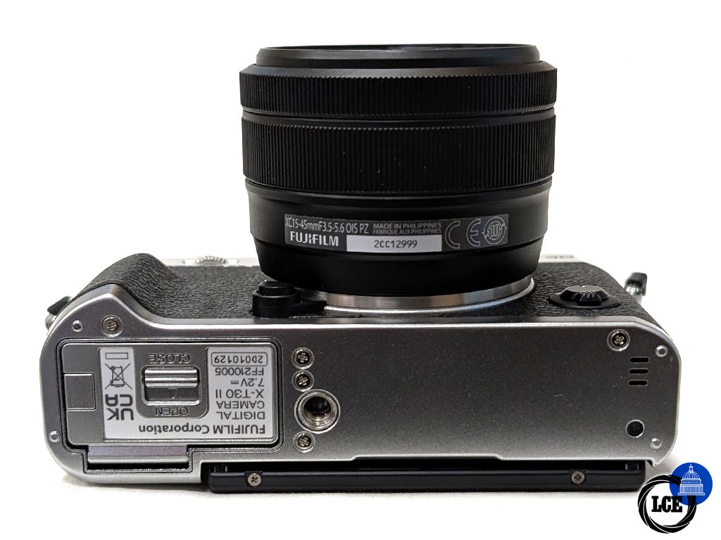 FujiFilm X-T30 II Silver + XC 15-45mm f3.5-5.6 OIS