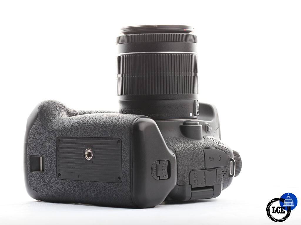 Canon EOS 70D + 18-55mm + Grip | 10114533