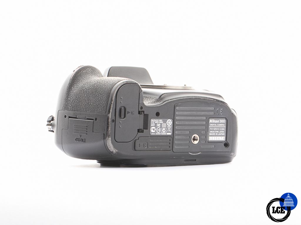 Nikon D800 Body [3*] | 10114563