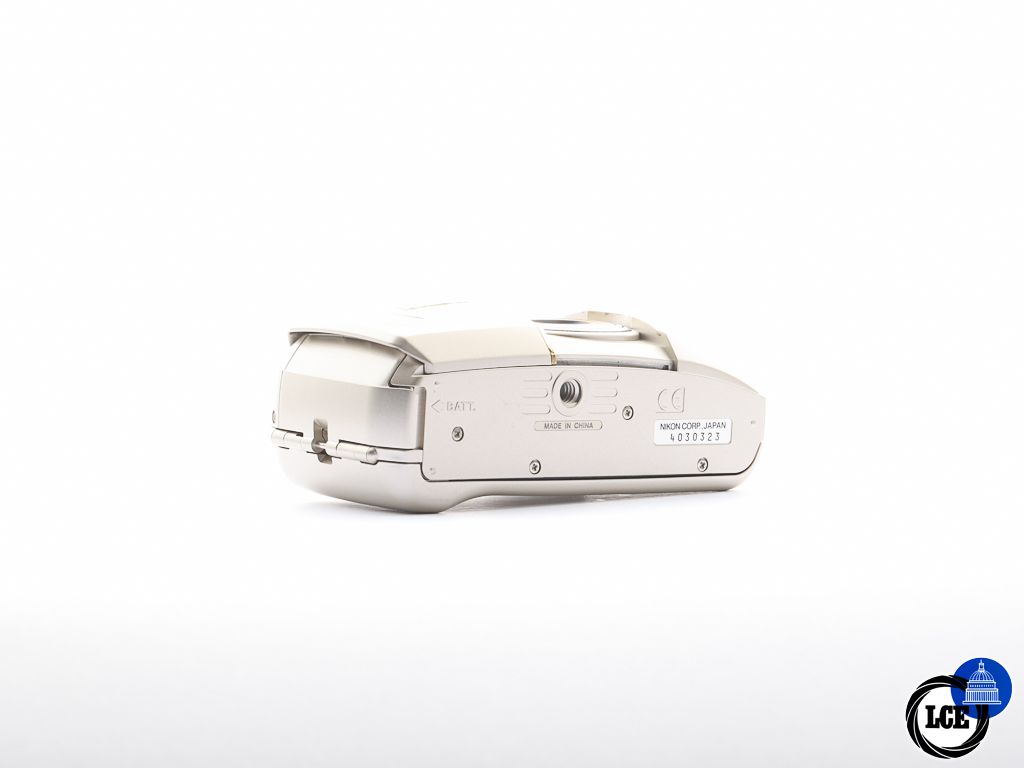 Nikon Lite Touch Zoom 130 ED [4*] | 10114570