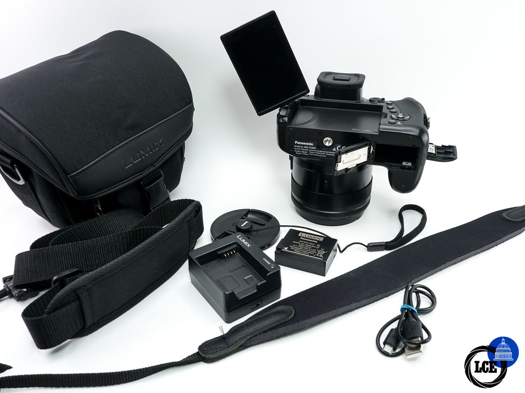 Panasonic FZ2000