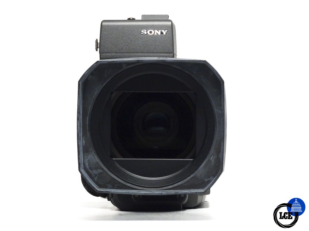 Sony PD100AP Camcorder + 0.7x Wide Angle converter lens