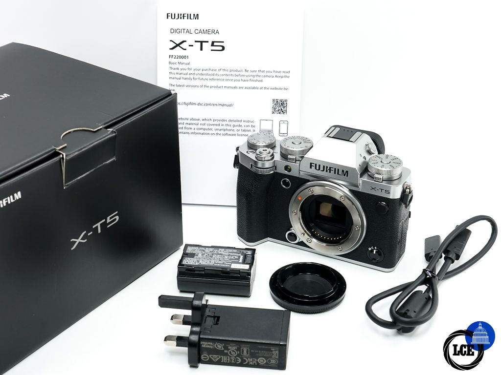 FujiFilm X-T5 Body