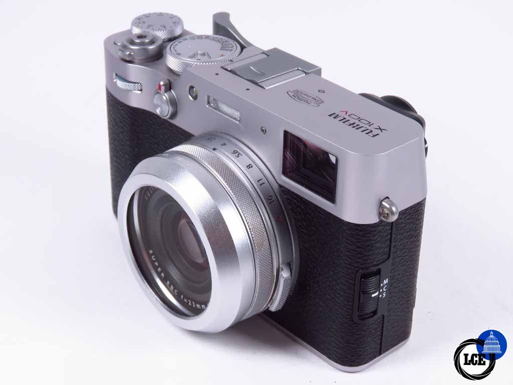 FujiFilm X100V Chrome