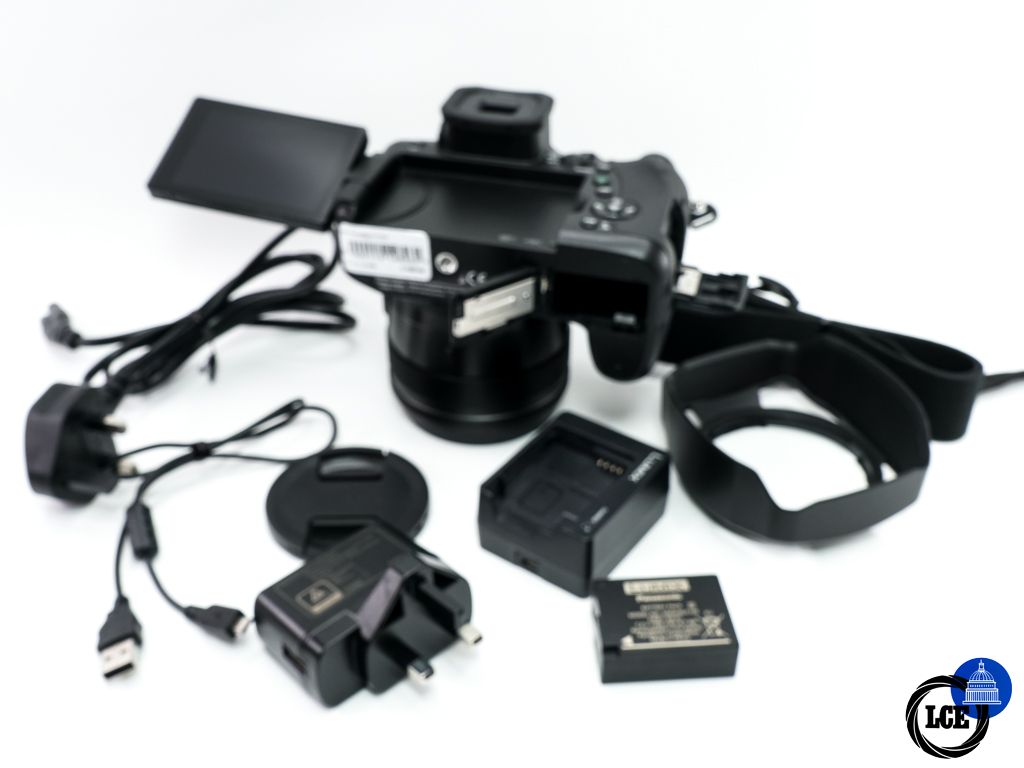 Panasonic FZ2000