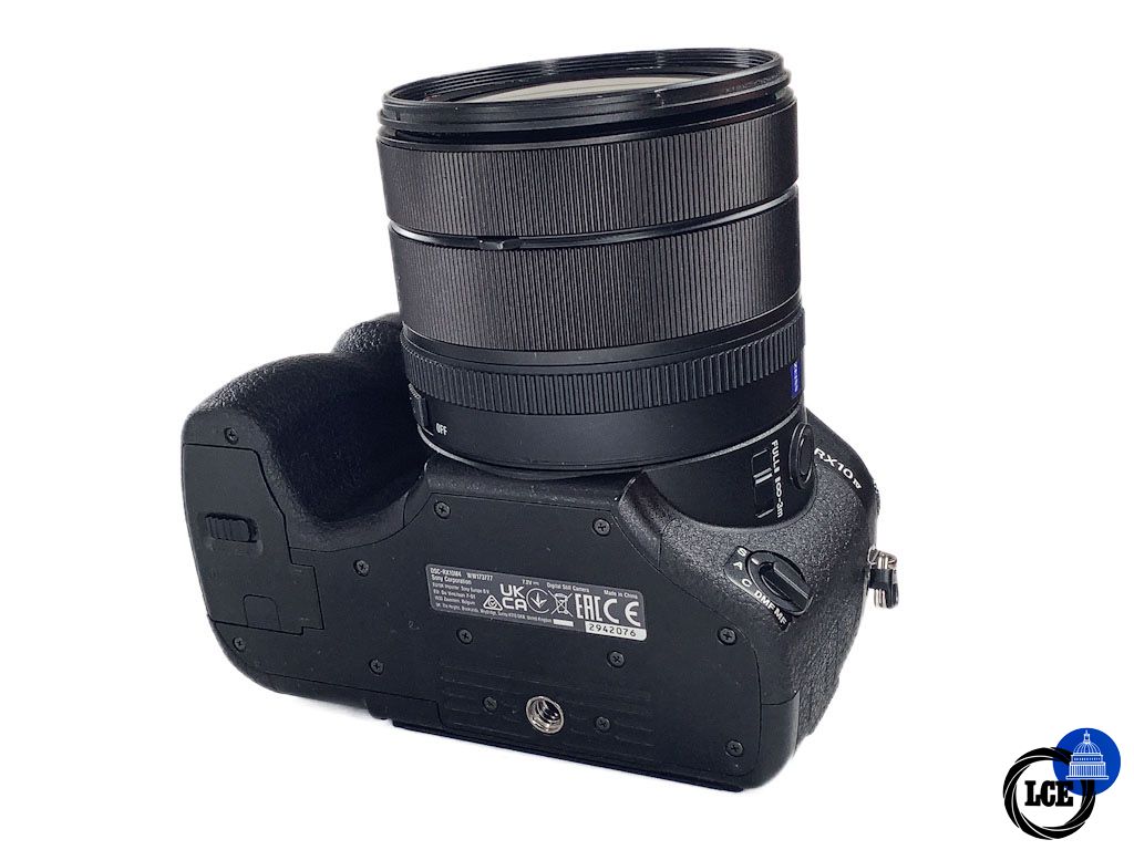 Sony CyberShot RX10 IV