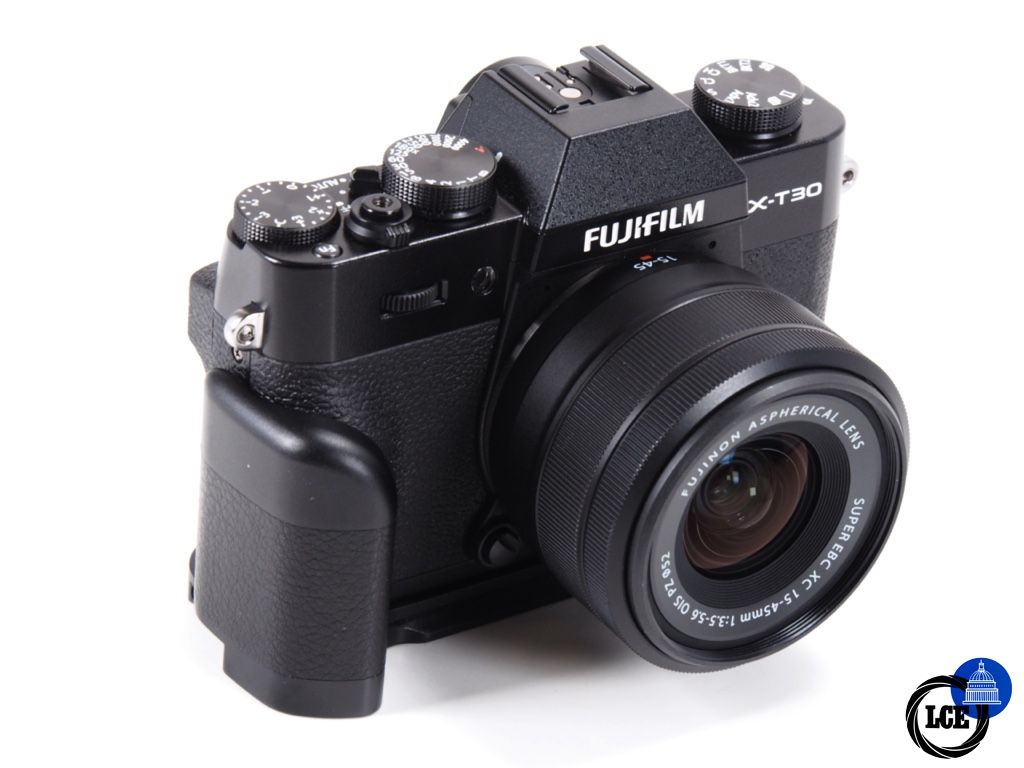 FujiFilm X-T30 II & 15-45mm