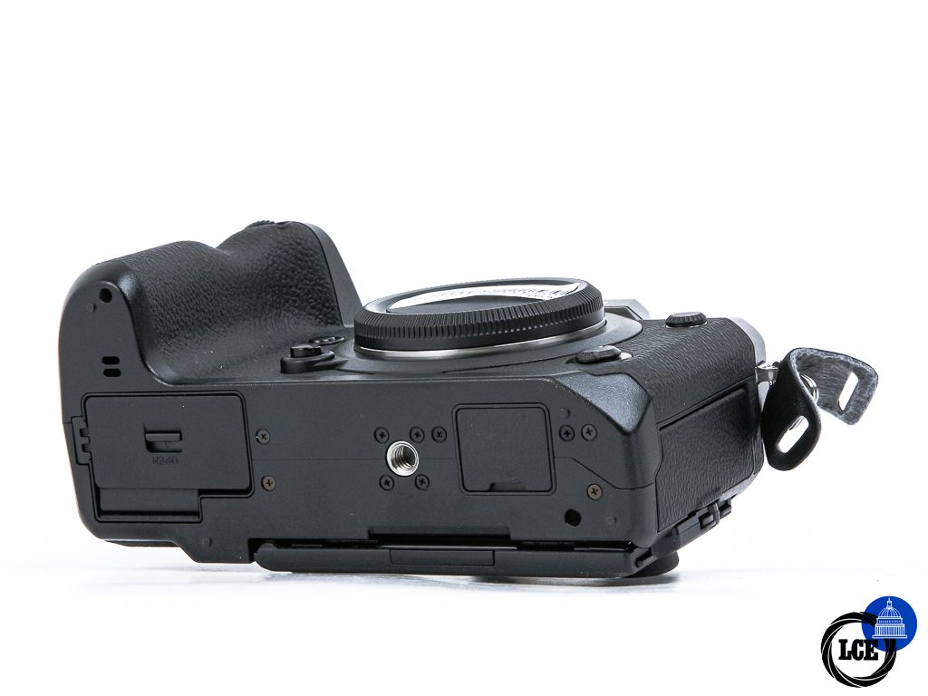 FujiFilm X-H1 Body **Boxed**