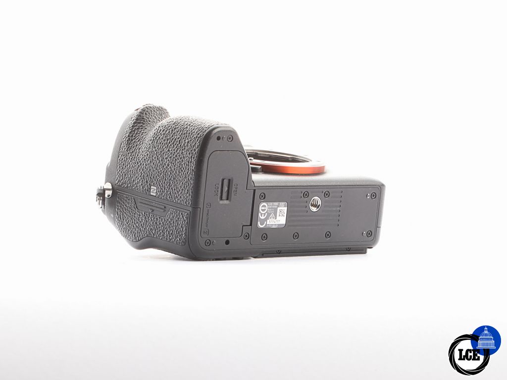 Sony A7RIV Body [4*] | 10114688