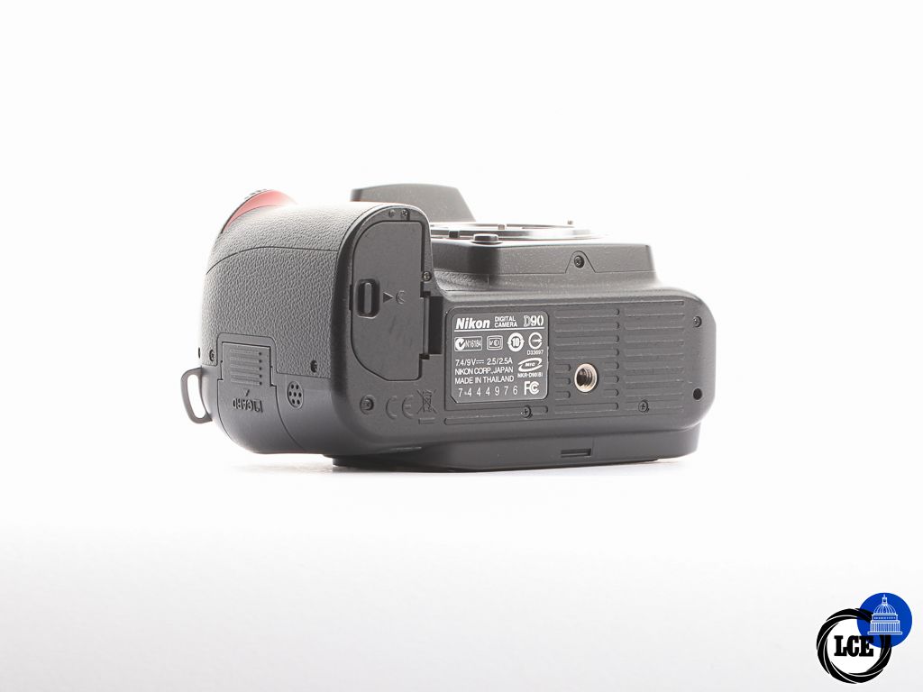 Nikon D90 Body [4*] | 10114702