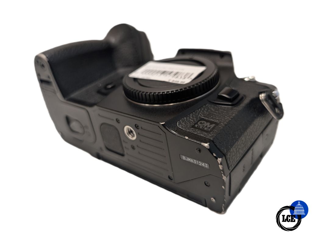 Olympus OM-1 Body - 5.6k Shutter Count 