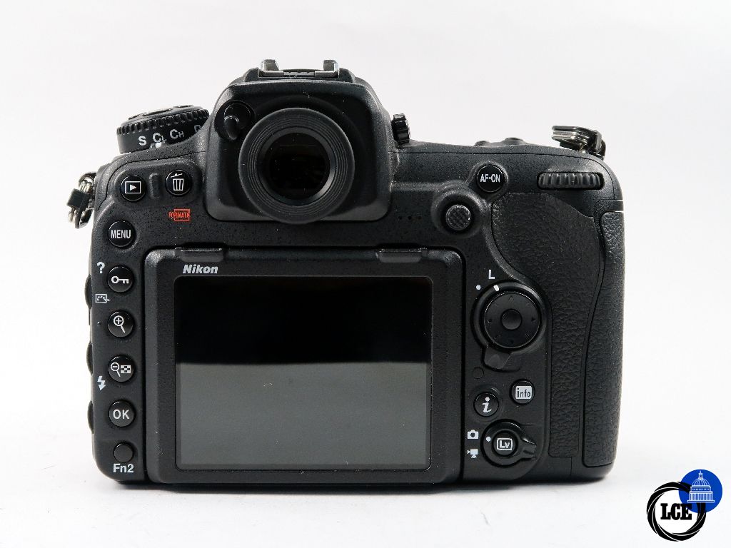 Nikon D500