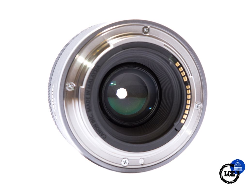 Canon RF 50mm f1.8 STM