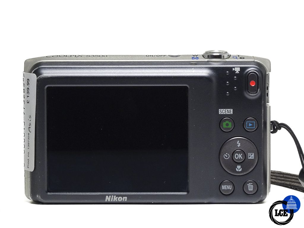 Nikon Coolpix S3500