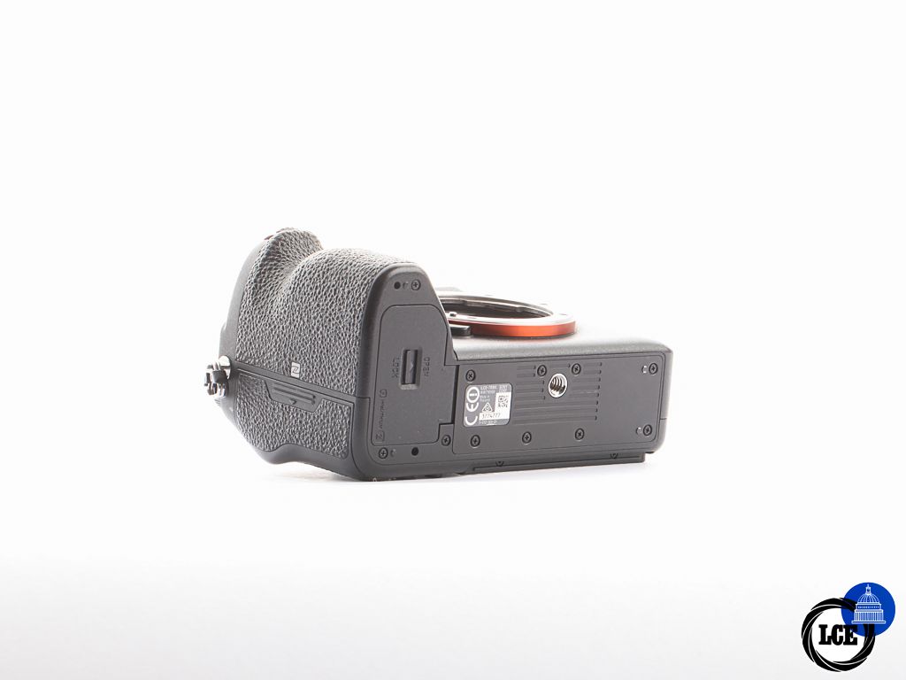 Sony A7R IV Body [4*] | 10114688