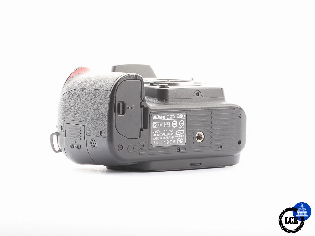 Nikon D90 Body [4*] | 10114702