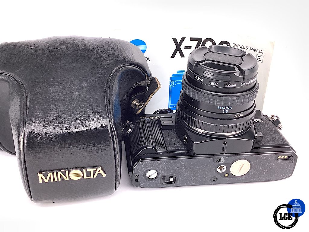Minolta X700 + Albinar 28mm