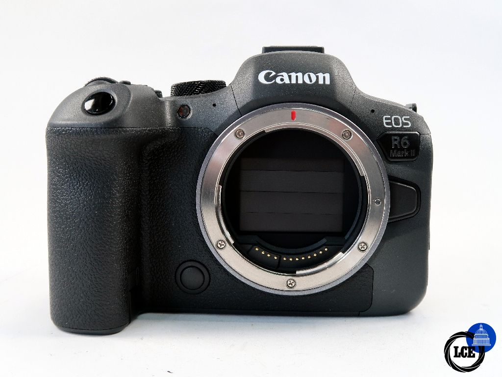 Canon EOS R6 II 