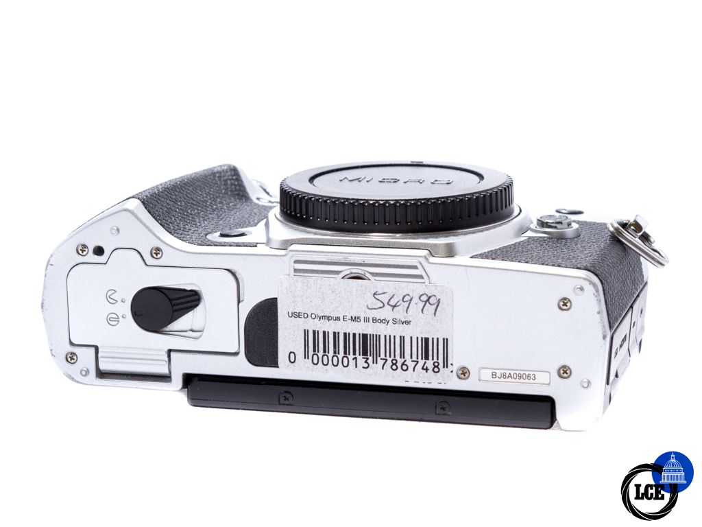 Olympus OM-D E-M5 III Body Silver *Low shutter count*