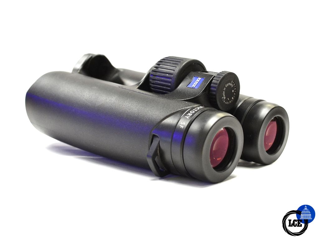 Zeiss Victory SF 10x42