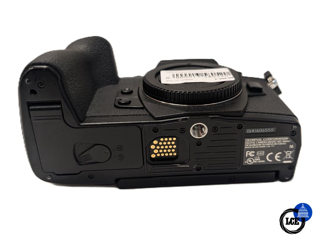 Olympus E-M1 II Body - 5.5k Shutter Count 