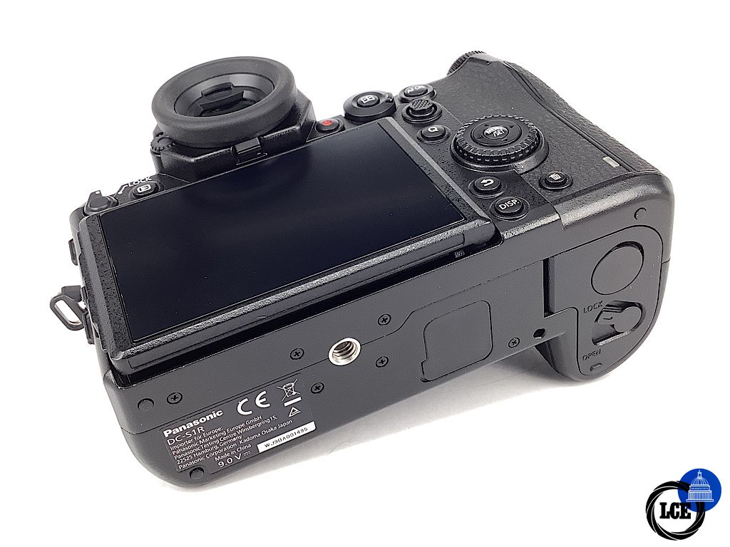 Panasonic LUMIX S1R BODY