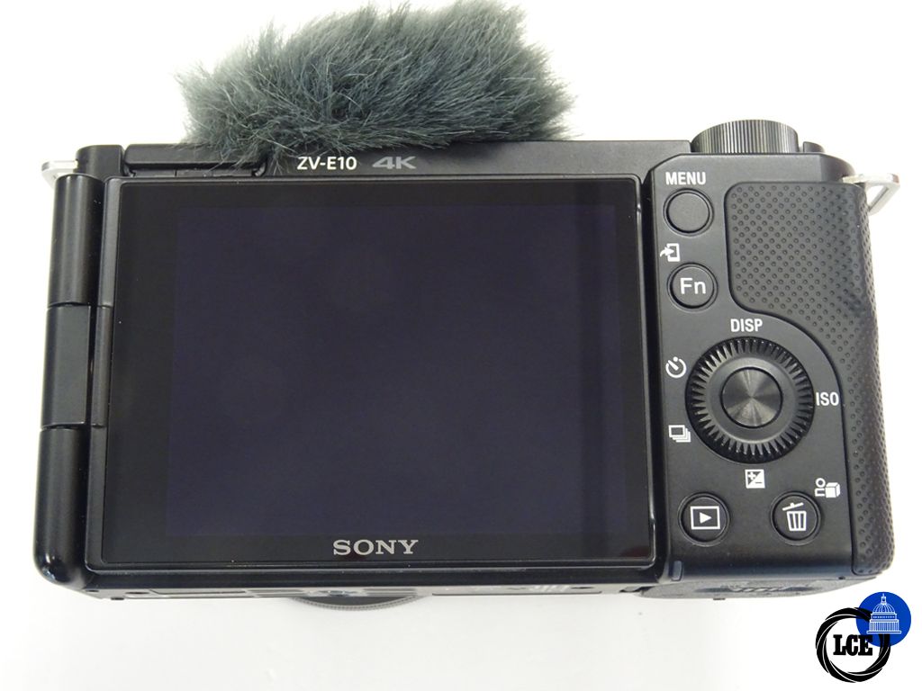 Sony ZV-E10 + 16-50mm 