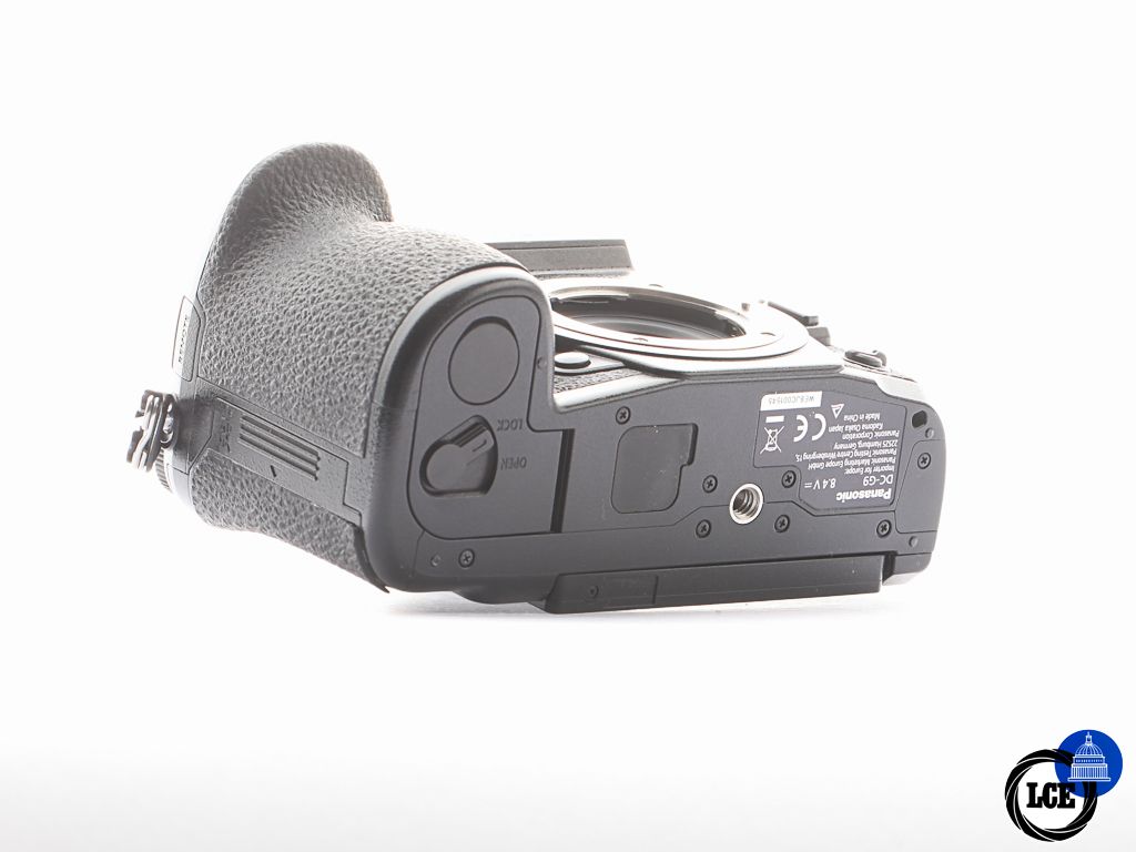 Panasonic  Lumix G9 Body [4*] | 10114850