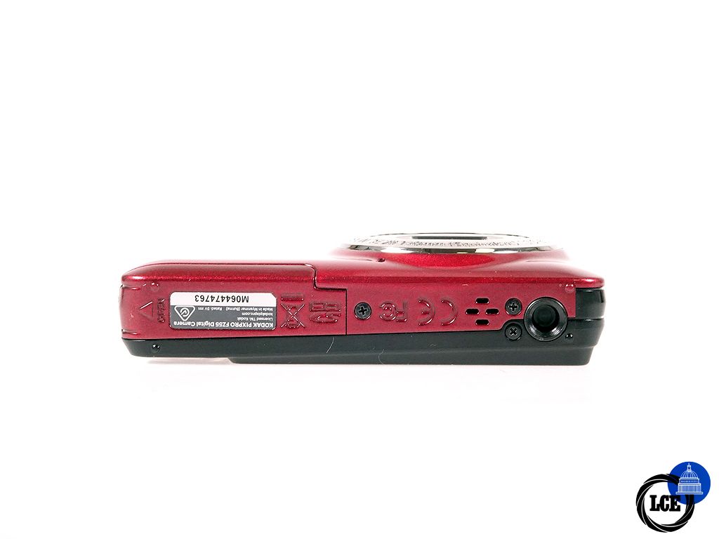 Kodak FZ55 Red