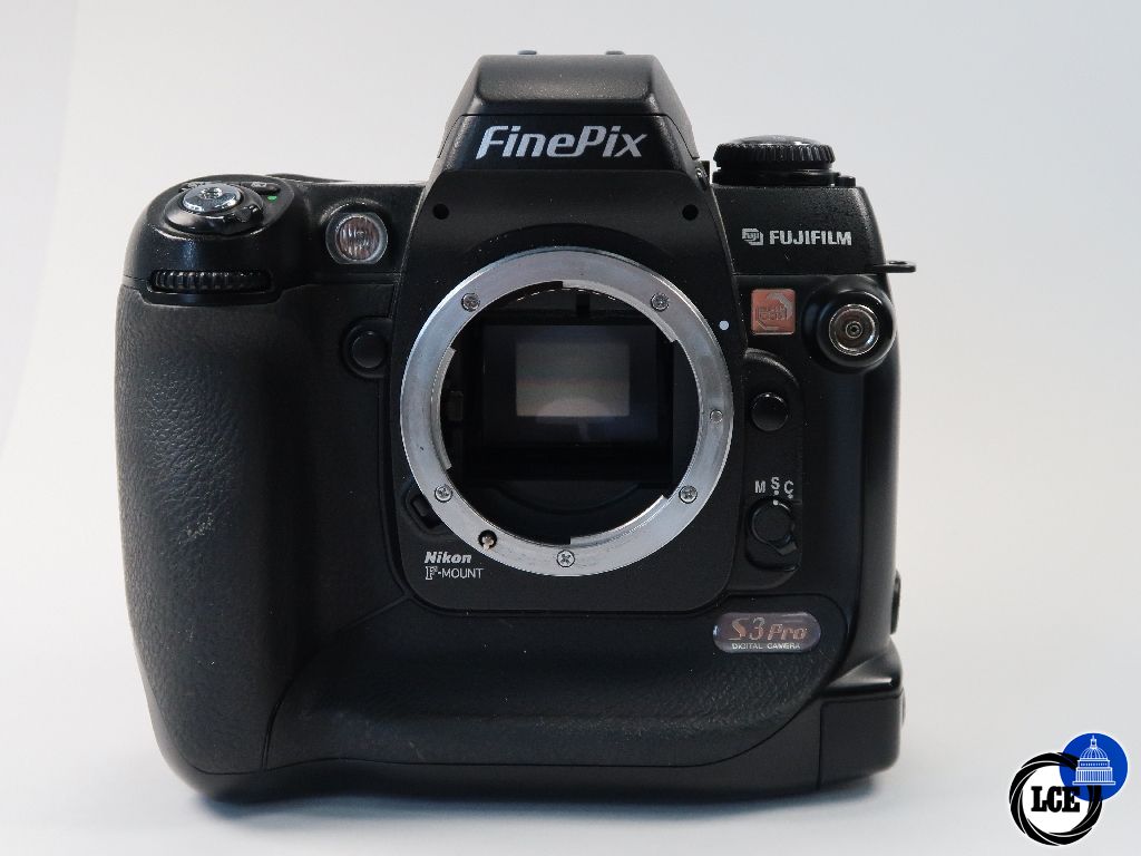 FujiFilm S3 Pro