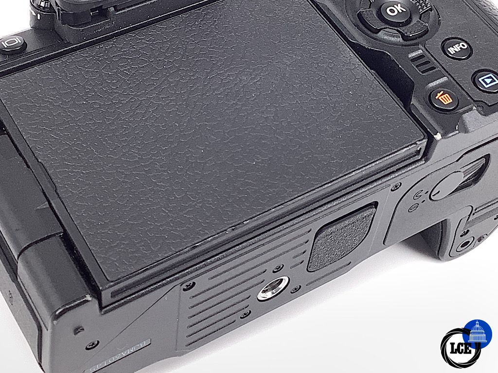 OM SYSTEM OM-1 body (MS shutter count only 760)